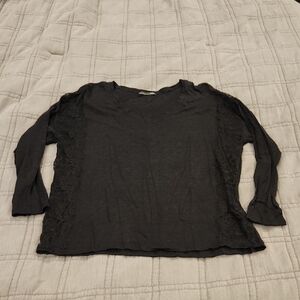 Zara Black 3/4 Long Sleeve Top with Lace Side Accents Size M!